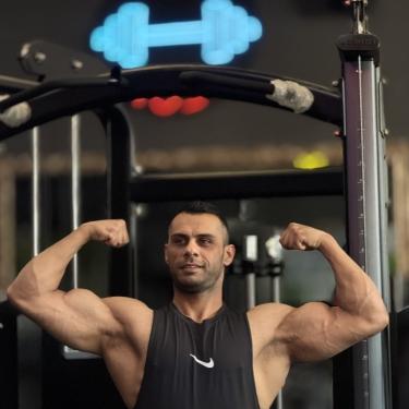 عکس rezahesamzadeh